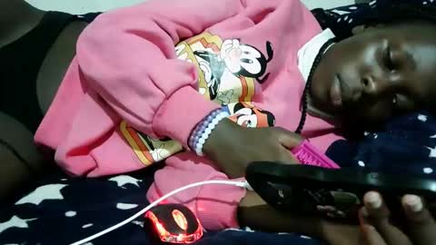 tight_pussie online show from May 27, 10:29 pm