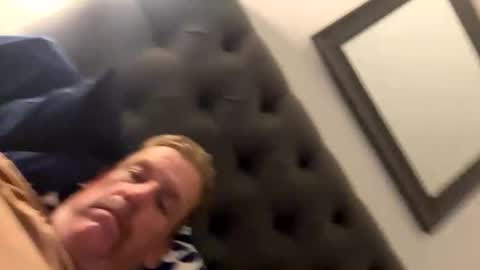 Snapshot of tightblnd chatting on February 7, 3:05 pm hotfirman92 online show from February 7, 3:05 pm