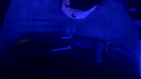 Snapshot of tightblnd chatting on February 14, 11:07 am hotfirman92 online show from February 14, 11:07 am