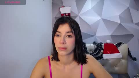 Catalina online show from December 18, 11:02 am