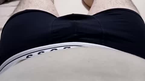 Snapshot of tightsmanuk91 chatting on February 16, 12:56 pm Tightsmaleuk.pantyhosehairymale online show from February 16, 12:56 pm