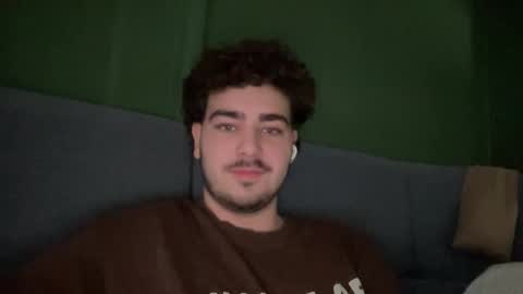 Snapshot of tim499363 chatting on October 12, 12:26 pm tim499363 online show from October 12, 12:26 pm