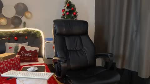 ask me online show from December 25, 2:03 am