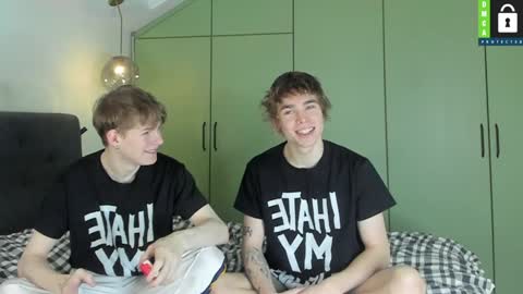 Snapshot of tim_milll chatting on January 25, 7:28 am Tim online show from January 25, 7:28 am