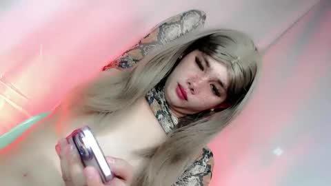 Snapshot of timea_slut69xx chatting on March 6, 7:54 pm Happy Birthday To Me online show from March 6, 7:54 pm