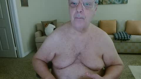 Snapshot of timealone120000 chatting on February 6, 8:56 pm timealone120000 online show from February 6, 8:56 pm