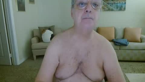 Snapshot of timealone120000 chatting on February 21, 7:37 pm timealone120000 online show from February 21, 7:37 pm