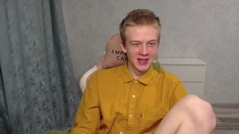 Snapshot of timmy7topcut chatting on January 14, 3:04 pm Timmy online show from January 14, 3:04 pm