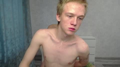 Snapshot of timmy7topcut chatting on January 28, 4:18 am Timmy online show from January 28, 4:18 am