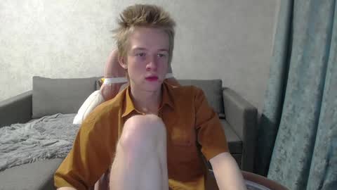 Snapshot of timmy7topcut chatting on February 20, 10:48 pm Timmy online show from February 20, 10:48 pm