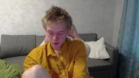 Snapshot of timmy7topcut chatting on March 9, 11:25 am Timmy online show from March 9, 11:25 am