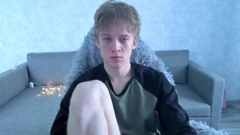 Snapshot of timmy7topcut chatting on March 5, 7:26 am Timmy online show from March 5, 7:26 am