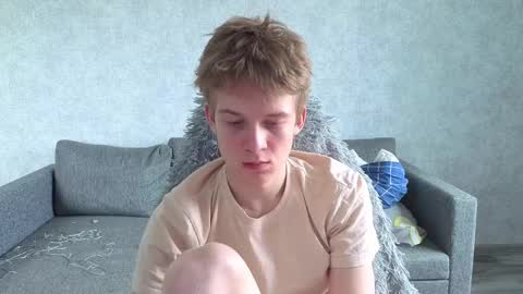 Snapshot of timmy7topcut chatting on April 10, 5:45 am Timmy online show from April 10, 5:45 am