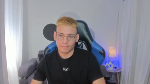 timi  jones online show from December 27, 3:15 pm