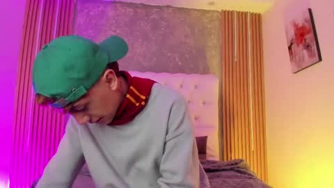 Timothy 21 years old online show from May 14, 8:48 pm