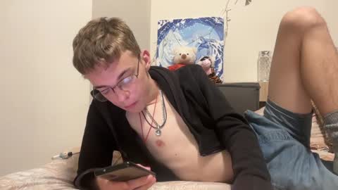 Snapshot of timveret chatting on December 11, 6:20 pm Wizard online show from December 11, 6:20 pm