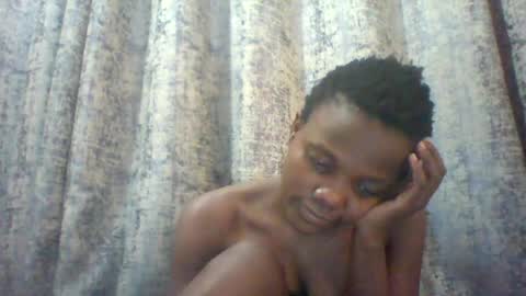 Snapshot of tina2030_1 chatting on June 27, 12:22 pm tee online show from June 27, 12:22 pm