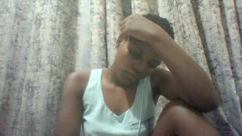 Snapshot of tina2030_1 chatting on July 17, 6:57 pm tee online show from July 17, 6:57 pm