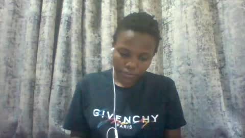 Snapshot of tina2030_1 chatting on July 21, 7:27 pm tee online show from July 21, 7:27 pm