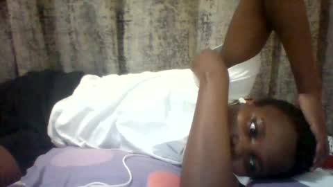 Snapshot of tina2030_1 chatting on July 30, 6:51 pm tee online show from July 30, 6:51 pm