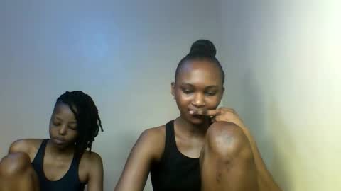 Tina online show from November 14, 3:00 pm