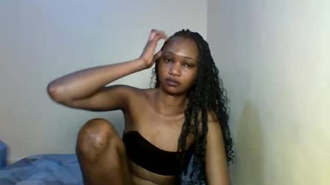 Tina online show from December 5, 1:20 pm