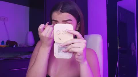 Snapshot of tinaajones_ chatting on May 31, 1:14 am Tina online show from May 31, 1:14 am