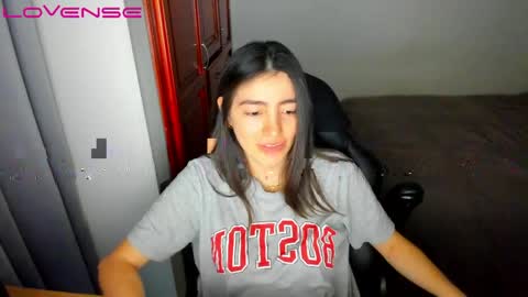 Tina online show from April 17, 9:40 pm