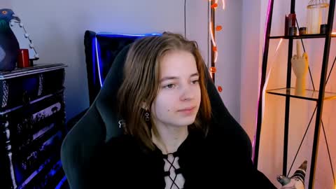 Tina Davil online show from December 3, 2:27 pm