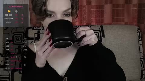 Tina online show from May 31, 4:53 am