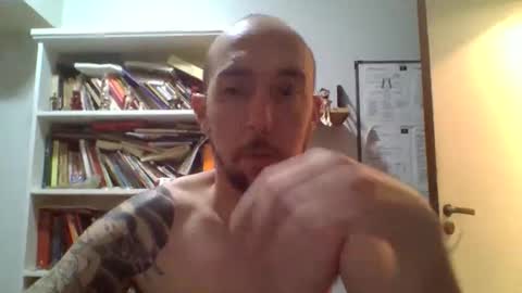 tinchox42 online show from February 7, 2:26 am