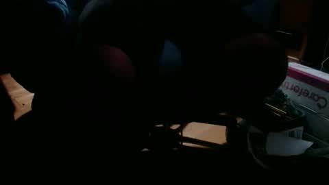 Snapshot of tinkertrain420 chatting on October 14, 3:18 am tinkertrain420 online show from October 14, 3:18 am