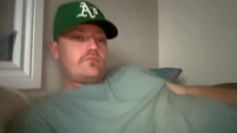 Snapshot of tinmansam69 chatting on February 6, 9:53 am tinmansam69 online show from February 6, 9:53 am