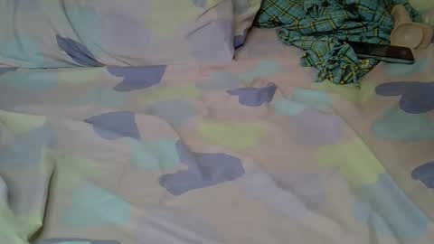 Snapshot of tinny_hub chatting on November 29, 2:20 pm tinny_hub online show from November 29, 2:20 pm