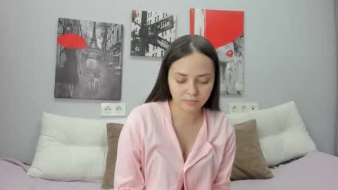 JuJu online show from November 18, 1:22 am