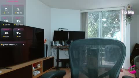 Tiny Caroline online show from November 25, 11:27 pm