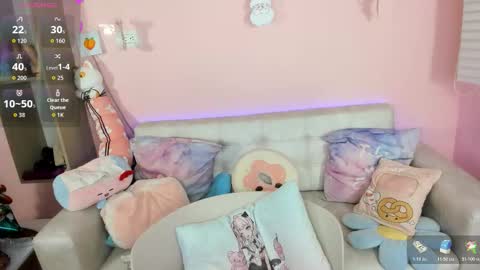 tiny_cora online show from December 22, 4:37 pm