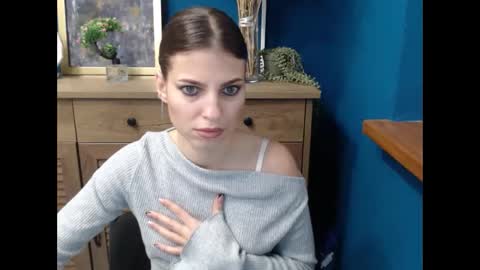 Gloria online show from November 19, 7:30 am