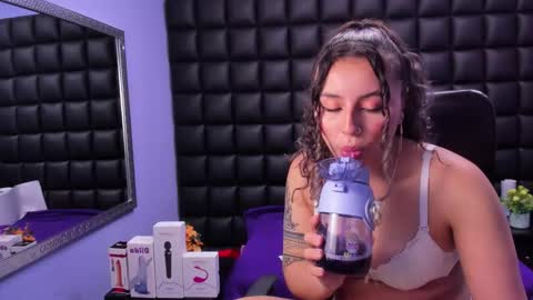 tiny online show from October 10, 3:38 am