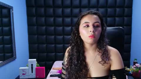 tiny online show from November 28, 3:20 am