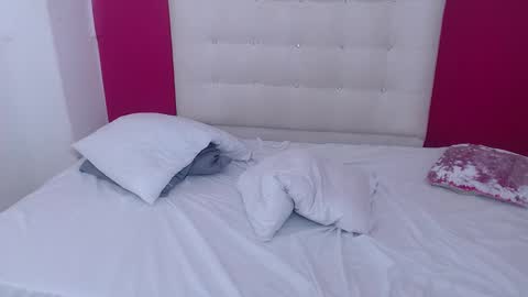 tiny_whore18 online show from September 20, 6:36 am