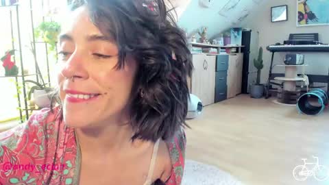 Tiny online show from May 12, 10:45 am