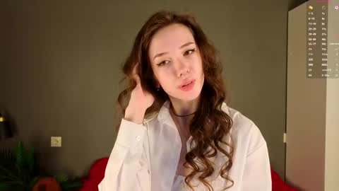 Annie online show from March 1, 8:00 pm