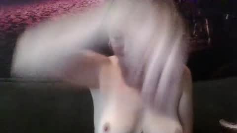 tinyassbossymilf online show from June 30, 10:55 pm