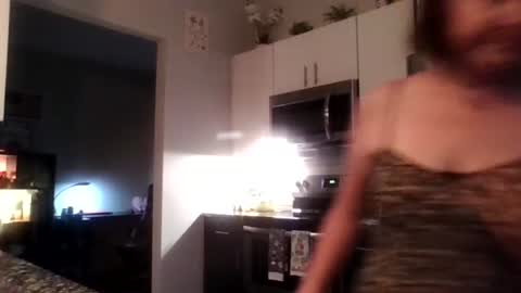 tinyassbossymilf online show from July 10, 10:01 pm