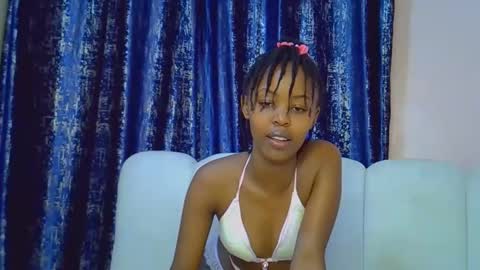 Snapshot of tinybarbie_ chatting on January 9, 3:04 pm Barbie online show from January 9, 3:04 pm