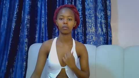 Snapshot of tinybarbie_ chatting on February 16, 4:47 pm Barbie online show from February 16, 4:47 pm