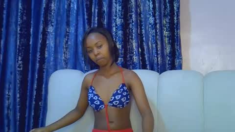Snapshot of tinybarbie_ chatting on March 26, 6:57 pm Barbie online show from March 26, 6:57 pm