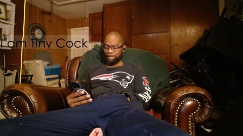 tinycock_1979 online show from November 11, 5:40 am