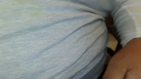 tinypecker6 online show from August 1, 7:46 pm